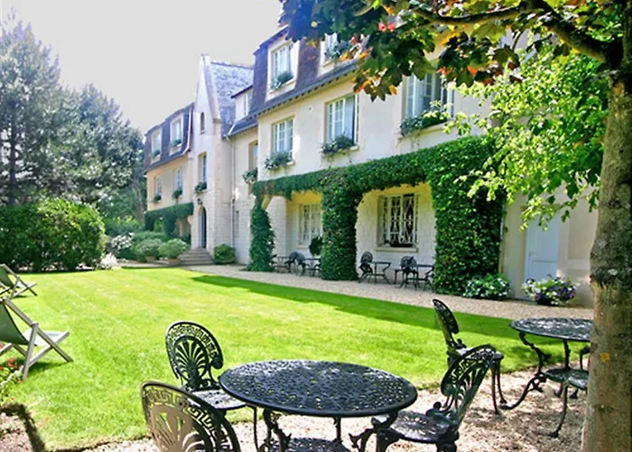 Le Castel & Spa- Restaurant La Calypso Cabourg