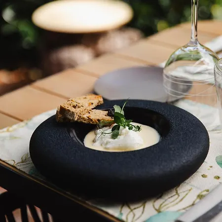 Le Castel & Spa- Restaurant La Calypso