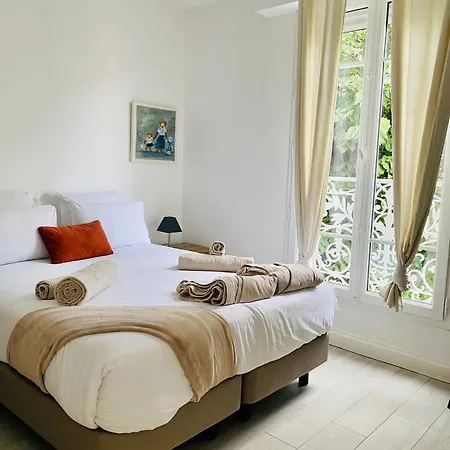 Hotel Le Castel & Spa- Restaurant La Calypso 4*