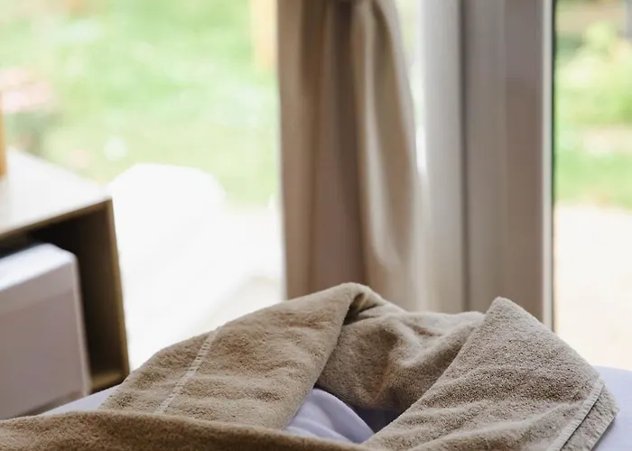 Le Castel & Spa- Restaurant La Calypso 4*