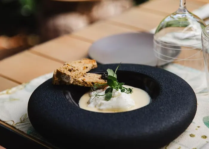 Le Castel & Spa- Restaurant La Calypso